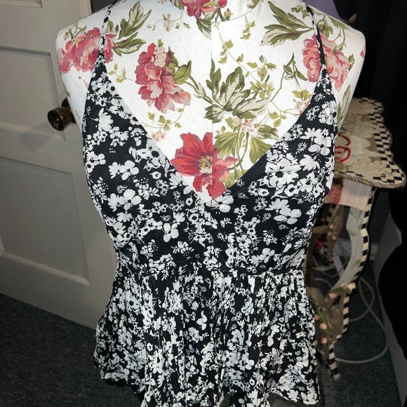 Express Floral Tank Top - Picture 1 of 4